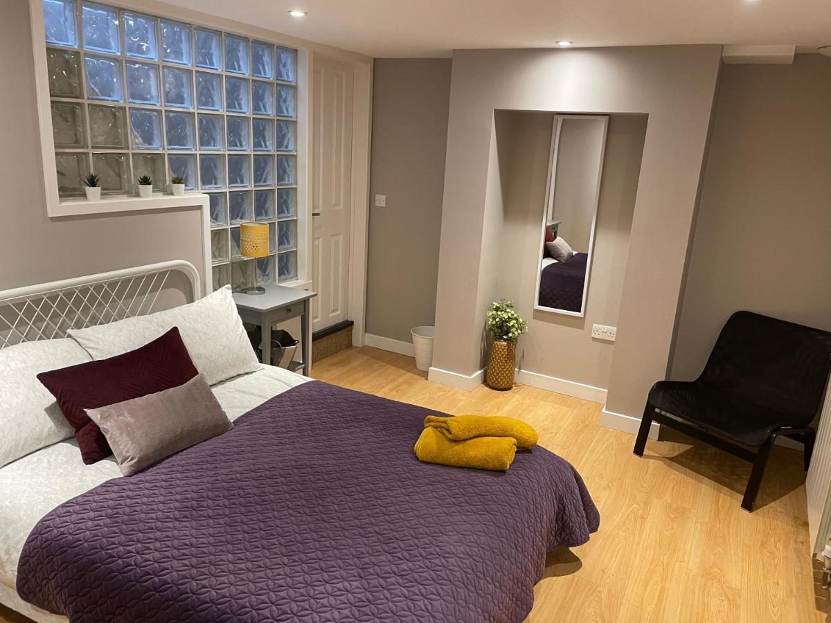 Hot Numbers Apartment Cambridge  Bagian luar foto
